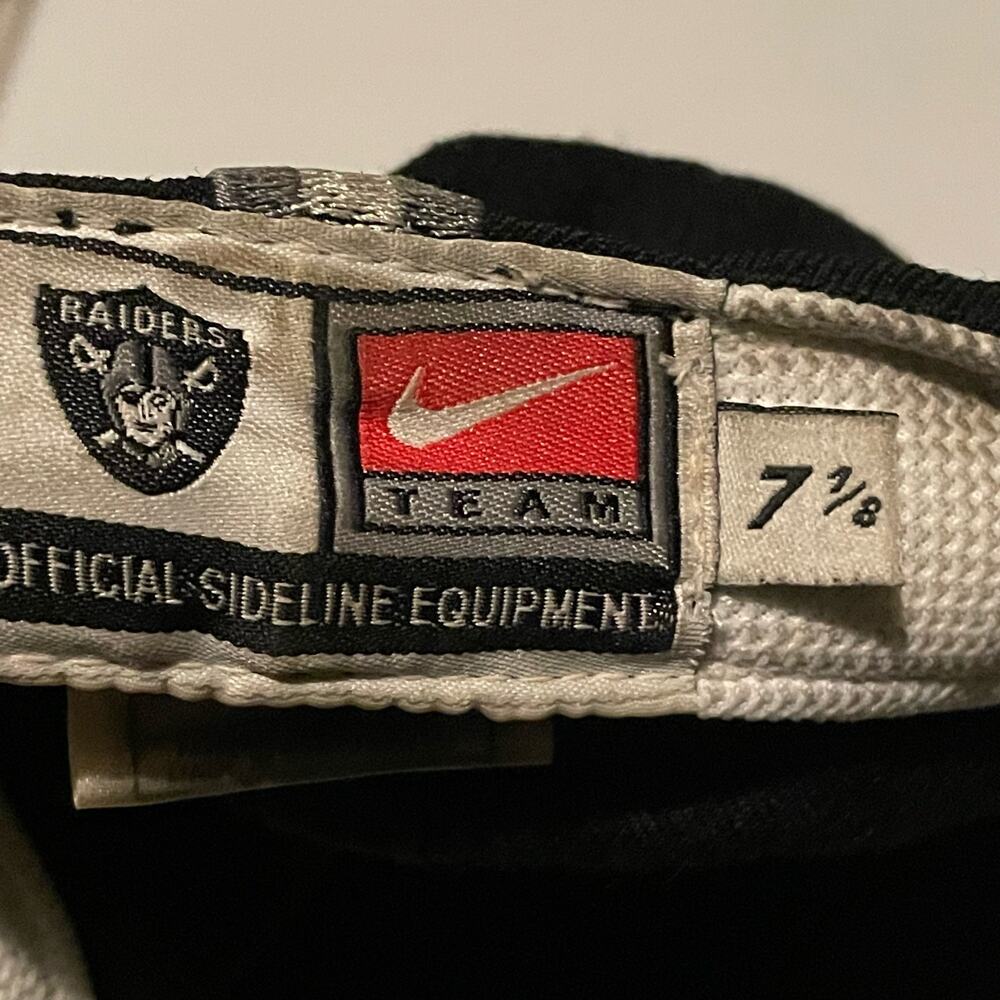 Las Vegas Oakland Raiders NFL x Nike Team Fitted Cap Adult Size 7 1/8 - Picture 8 of 10